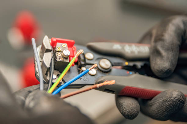 Best Electrician Near Me  in Lebanon South, PA